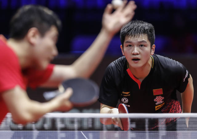 迷奉献了一 迷奉献了一